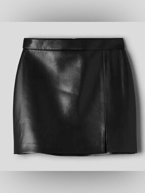 Wilfred Black Faux Leather Tempest Skirt